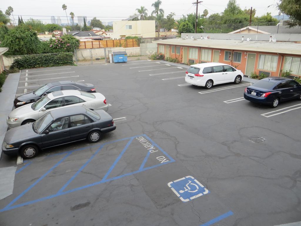 Park Cienega Motel Los Angeles Exterior photo