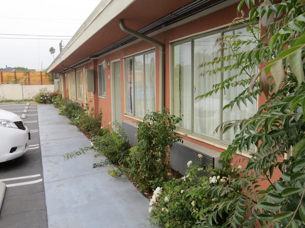 Park Cienega Motel Los Angeles Exterior photo